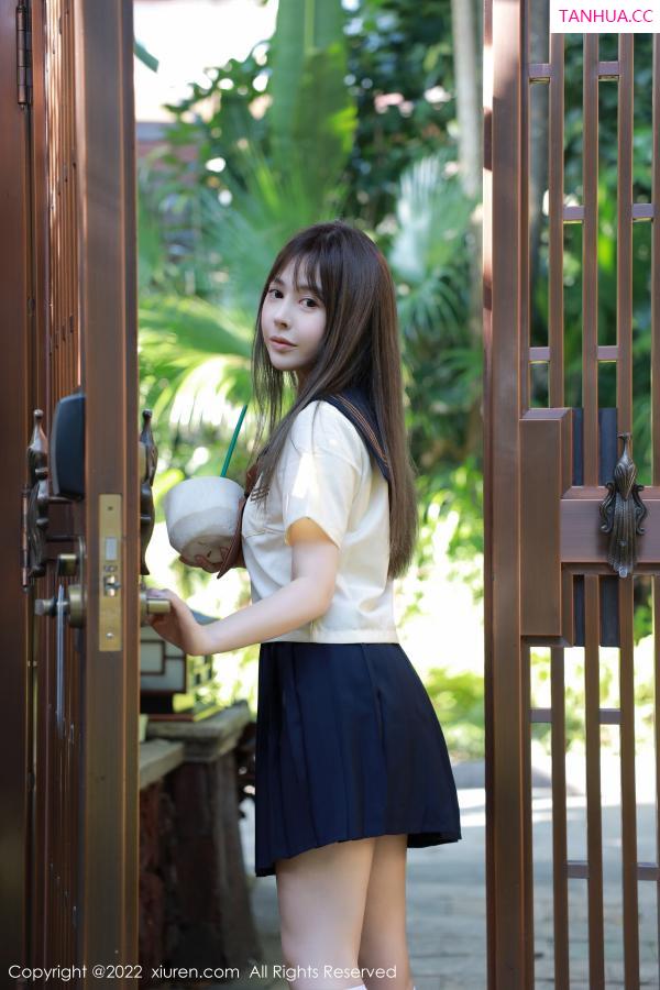 Evelyn艾莉  [XiuRen]高清写真图 2022.12.20 No.6021 Evelyn艾莉 南京旅拍第6张图片
